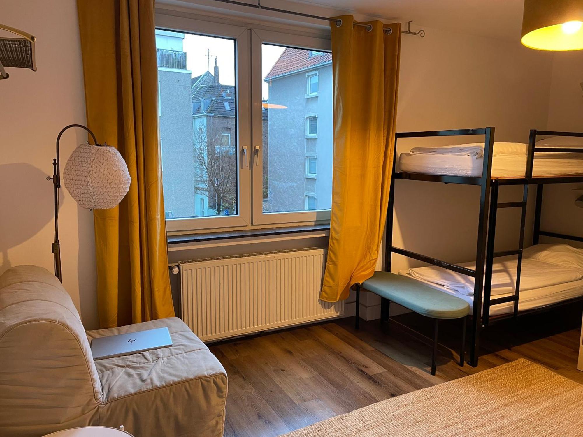 Weltempfaenger Backpacker Hostel Köln Eksteriør bilde