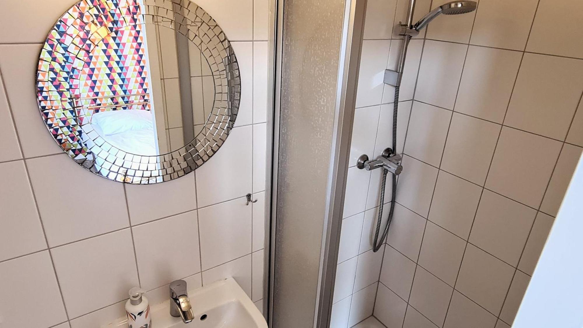 Weltempfaenger Backpacker Hostel Köln Eksteriør bilde